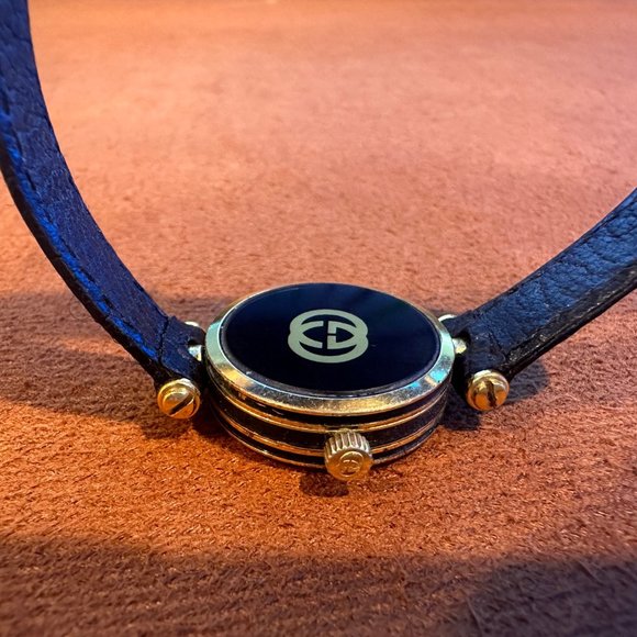 GUCCI Iconic Swiss Made Ladies Luxury Wristwatch - Newly Serviced Classic! - Picture 5 of 8